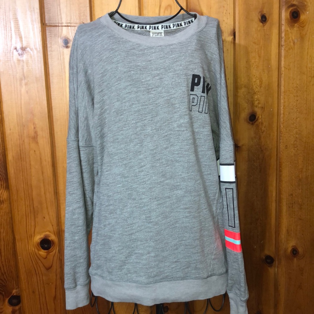 Pink Victoria’s Secret oversized crew neck sweatshirt size XS comfy causal top